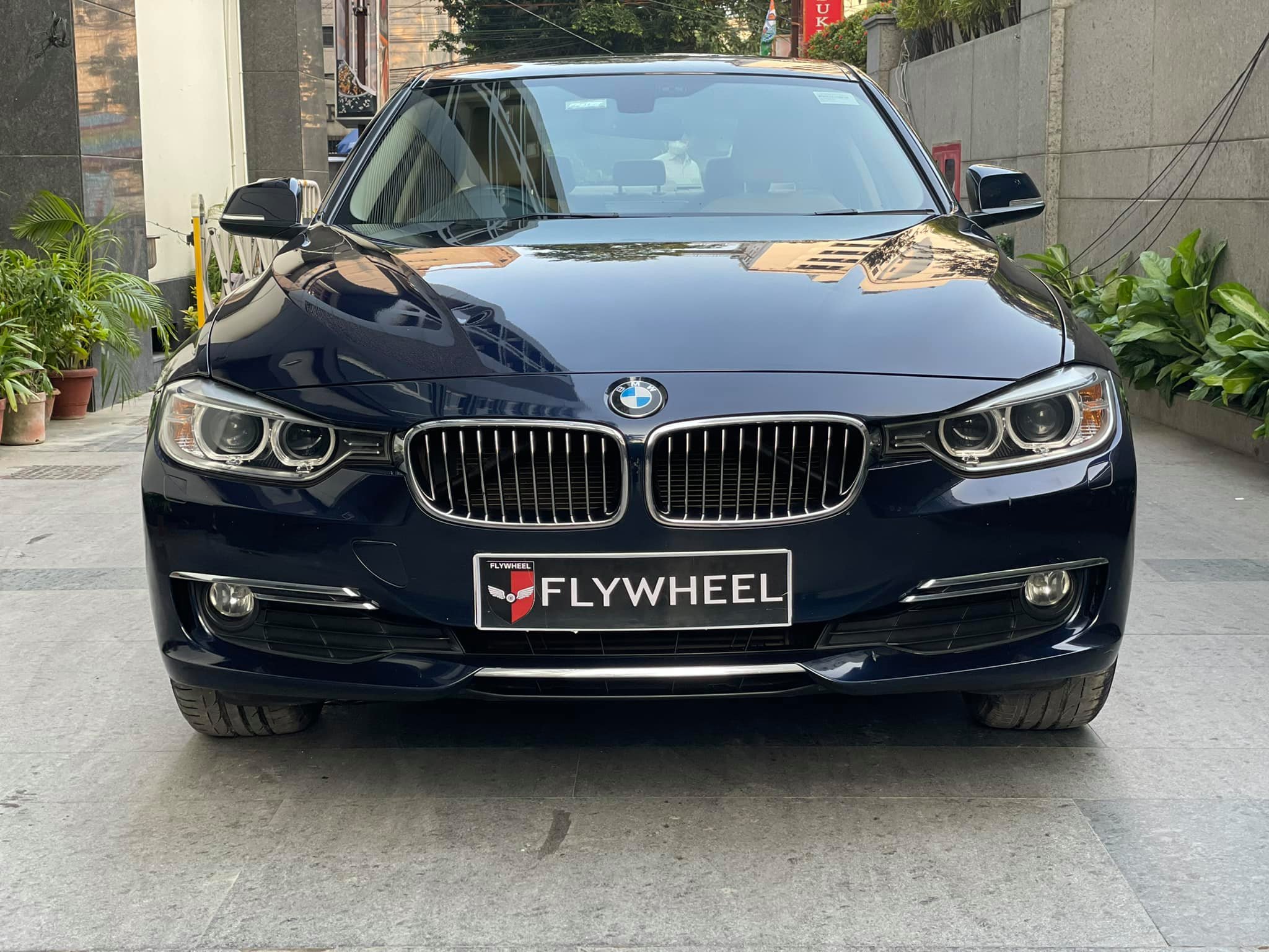 BMW 320d Luxury Line - FLYWHEEL