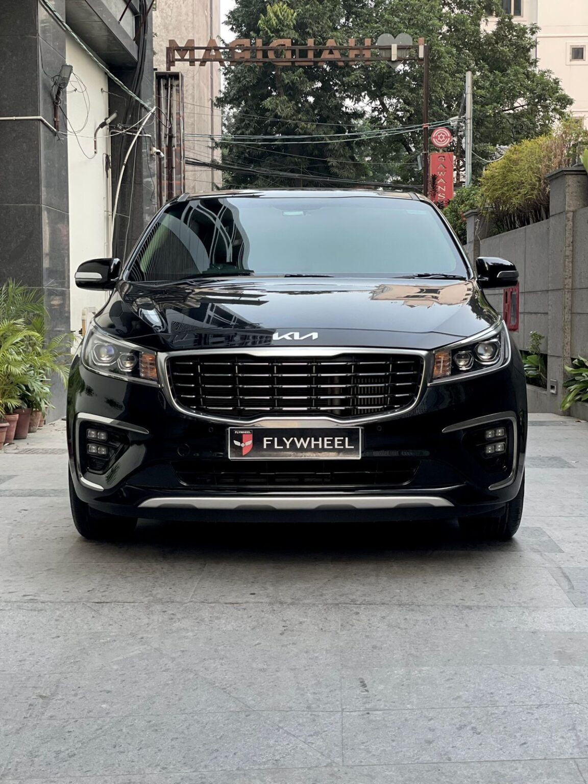 Luxury Cars in Kolkata Top 10 Ultimate Guide to Buying Car