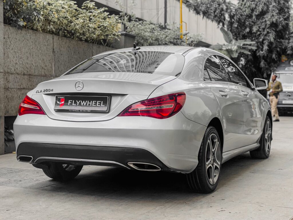MERCEDES BENZ CLA 200 D