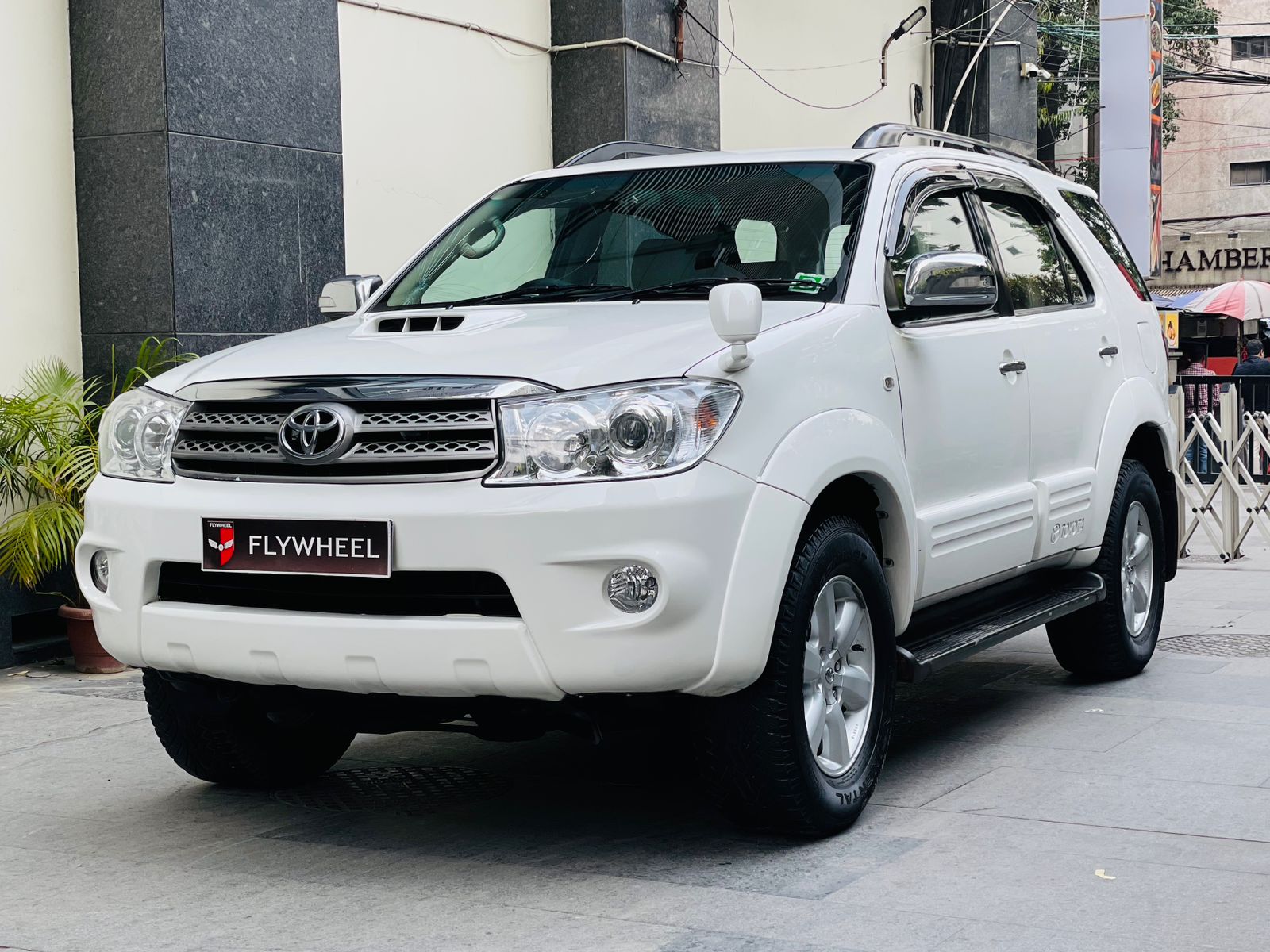 Discover the Power of the Toyota Fortuner 4x4 MT 2010: A Timeless SUV