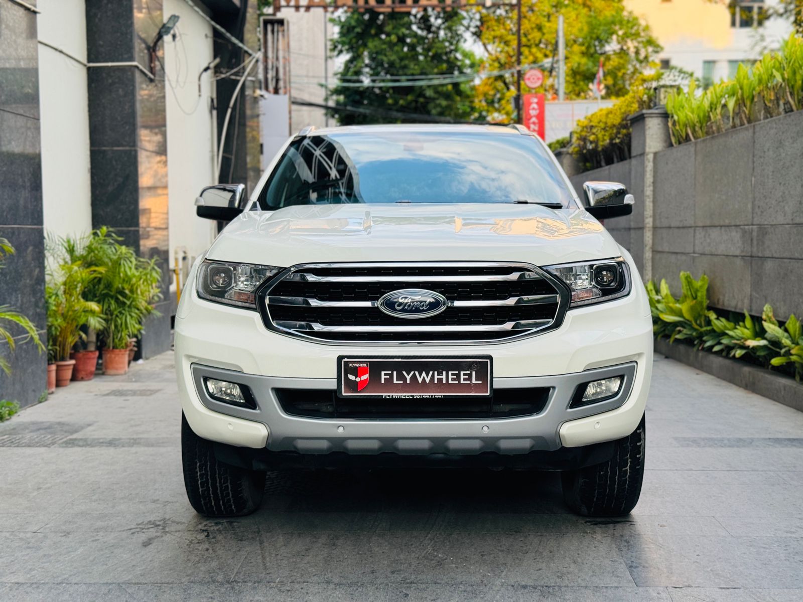 Comprehensive Guide to the Ford Endeavour 2.0L Titanium+ 4x2 AT 2020