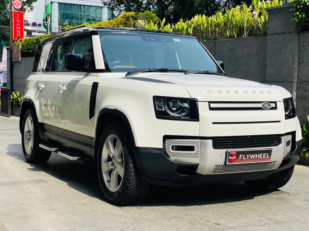 Land Rover Pre-Owned