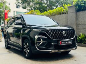 MG HECTOR PLUS