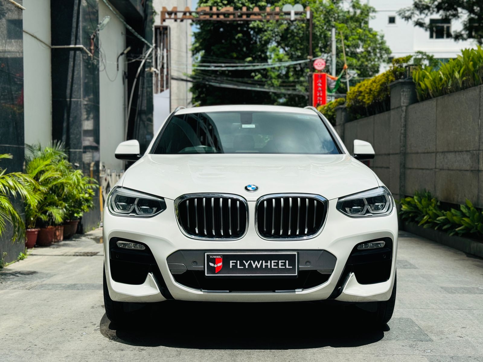 2019 BMW X4 xDrive20d M Sport X: Superior Design and Engineering