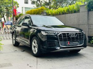 Audi Q7 55 TFSI Technology