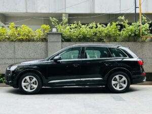 Audi Q7 55 TFSI Technology