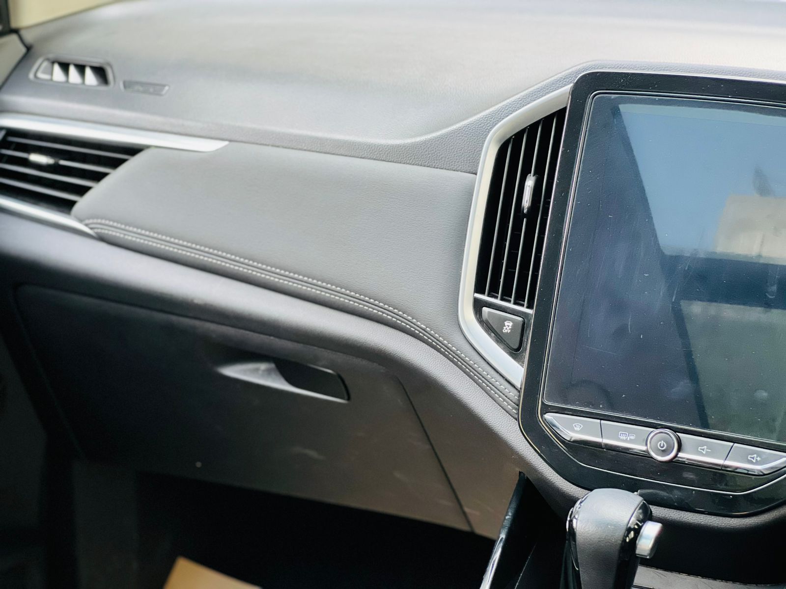 2020 MG Hector
