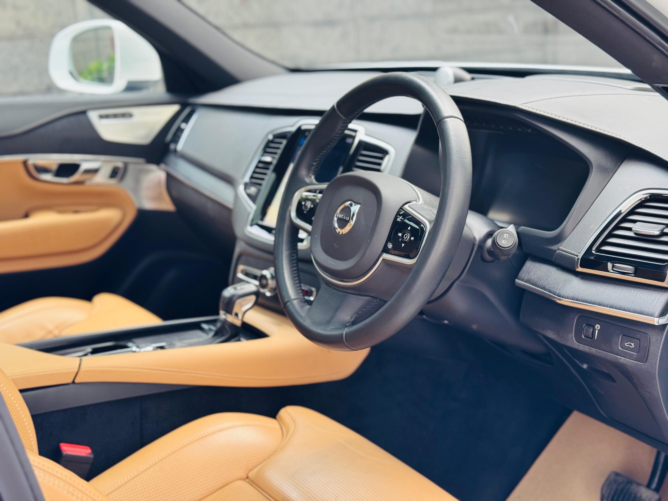 Used Volvo XC90