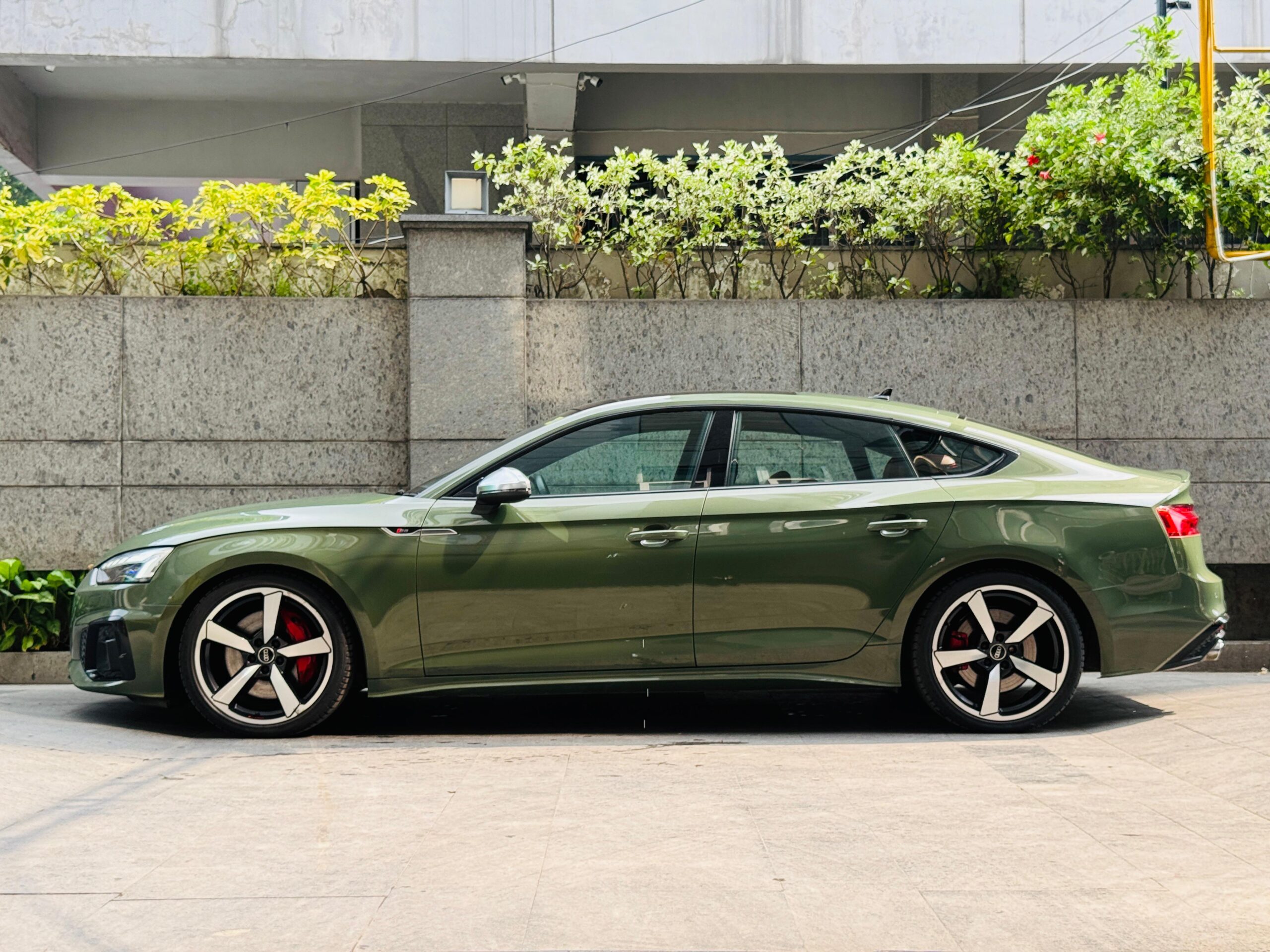 Audi S5 SB Platinum