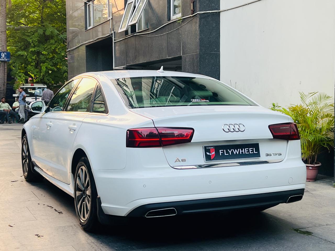 Audi A6 35 TFSI Premium