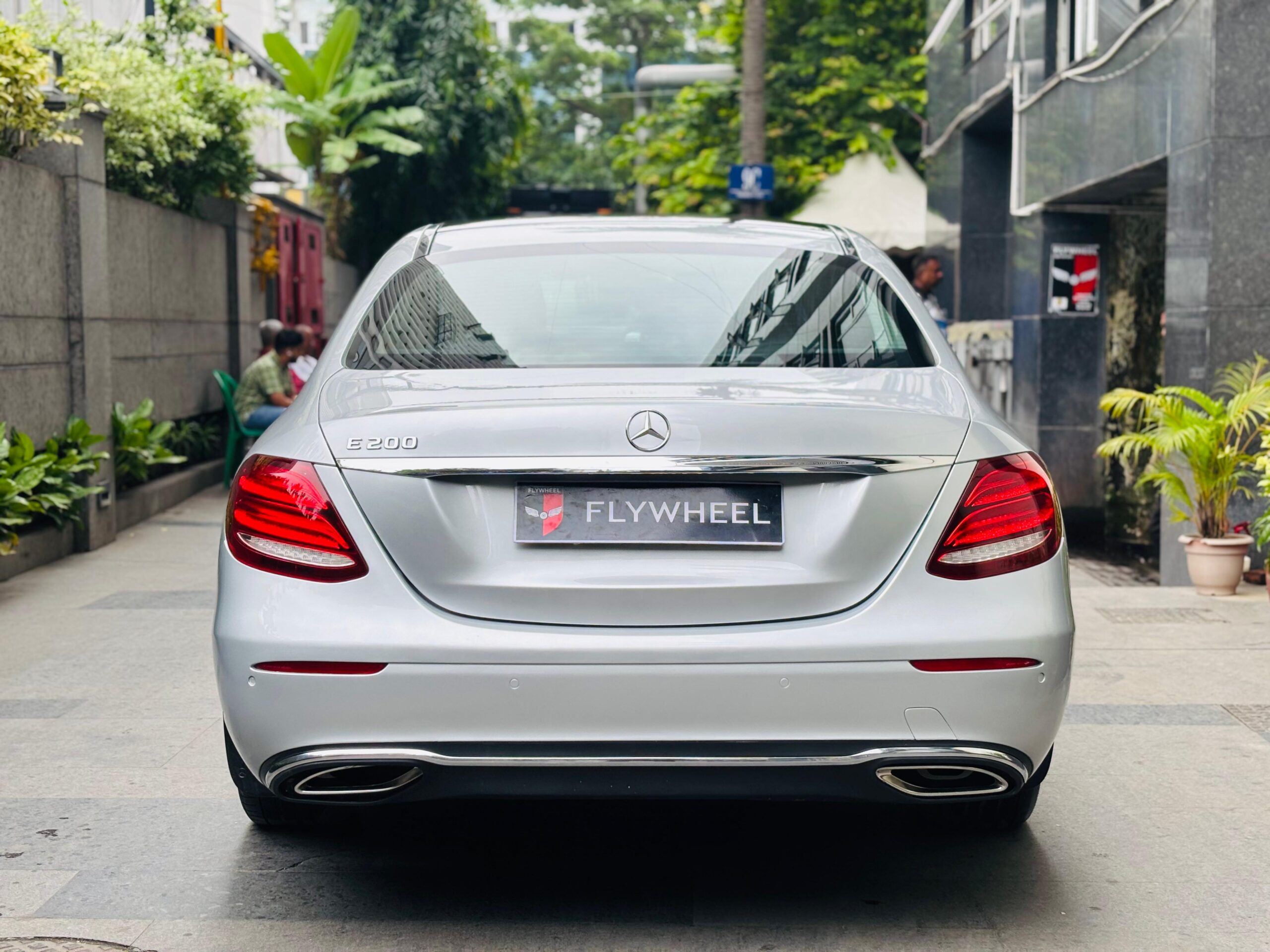 2017 Mercedes Benz E200