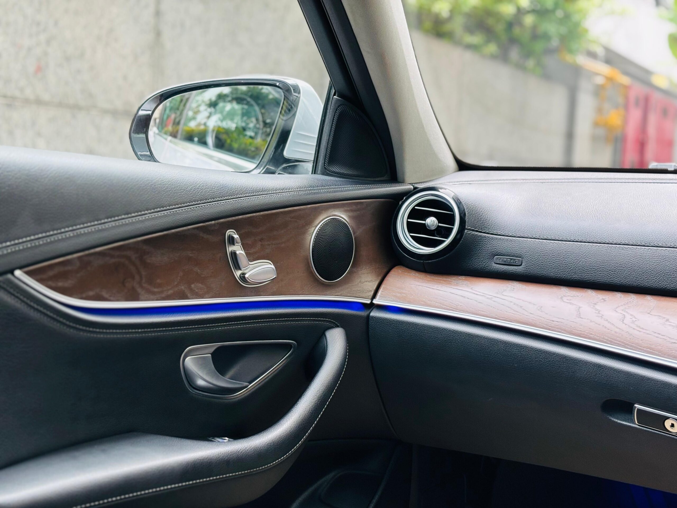 2017 Mercedes Benz E200