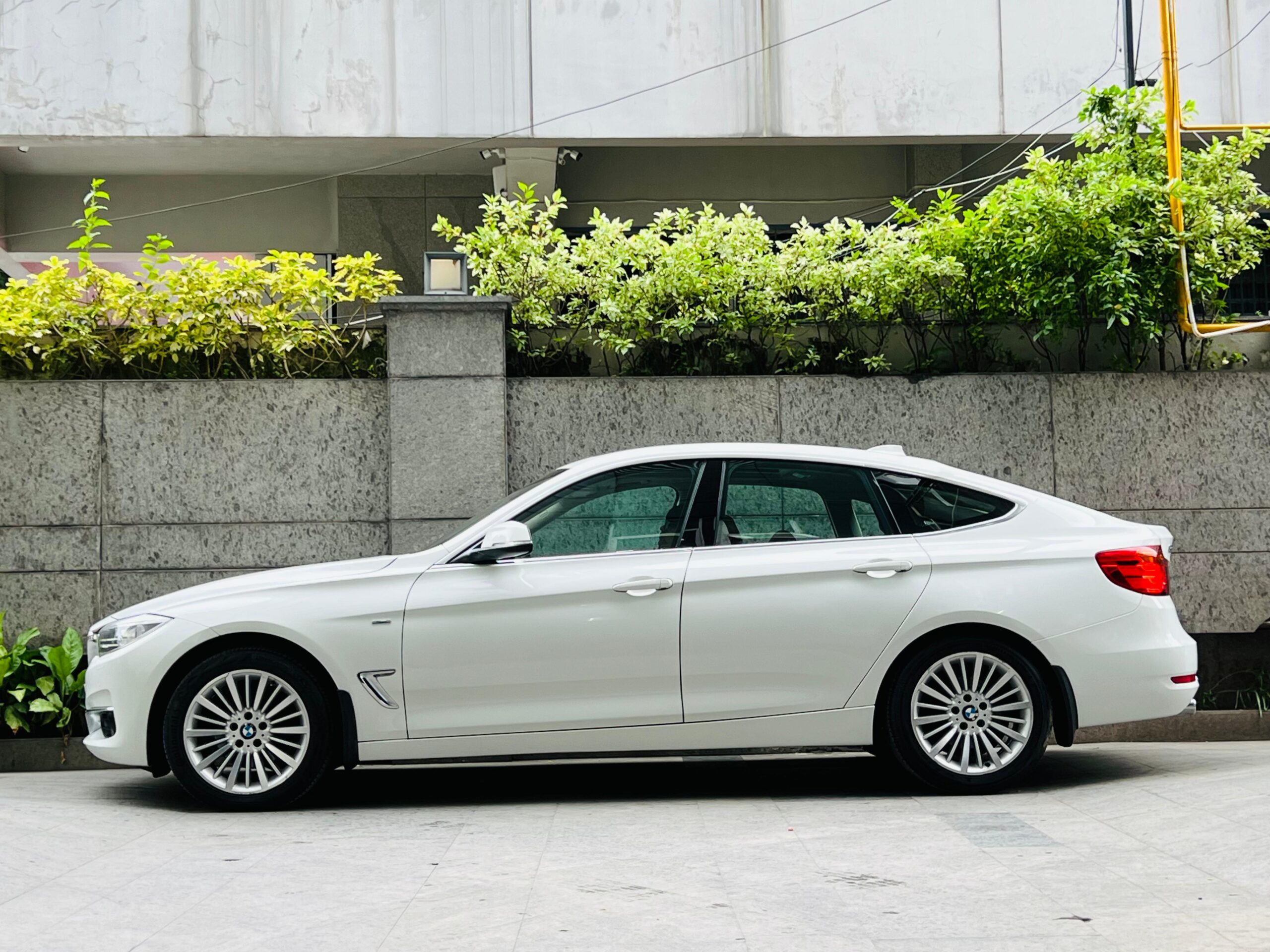 Used BMW 3GT Luxury Line 2014 – Premium Performance Car