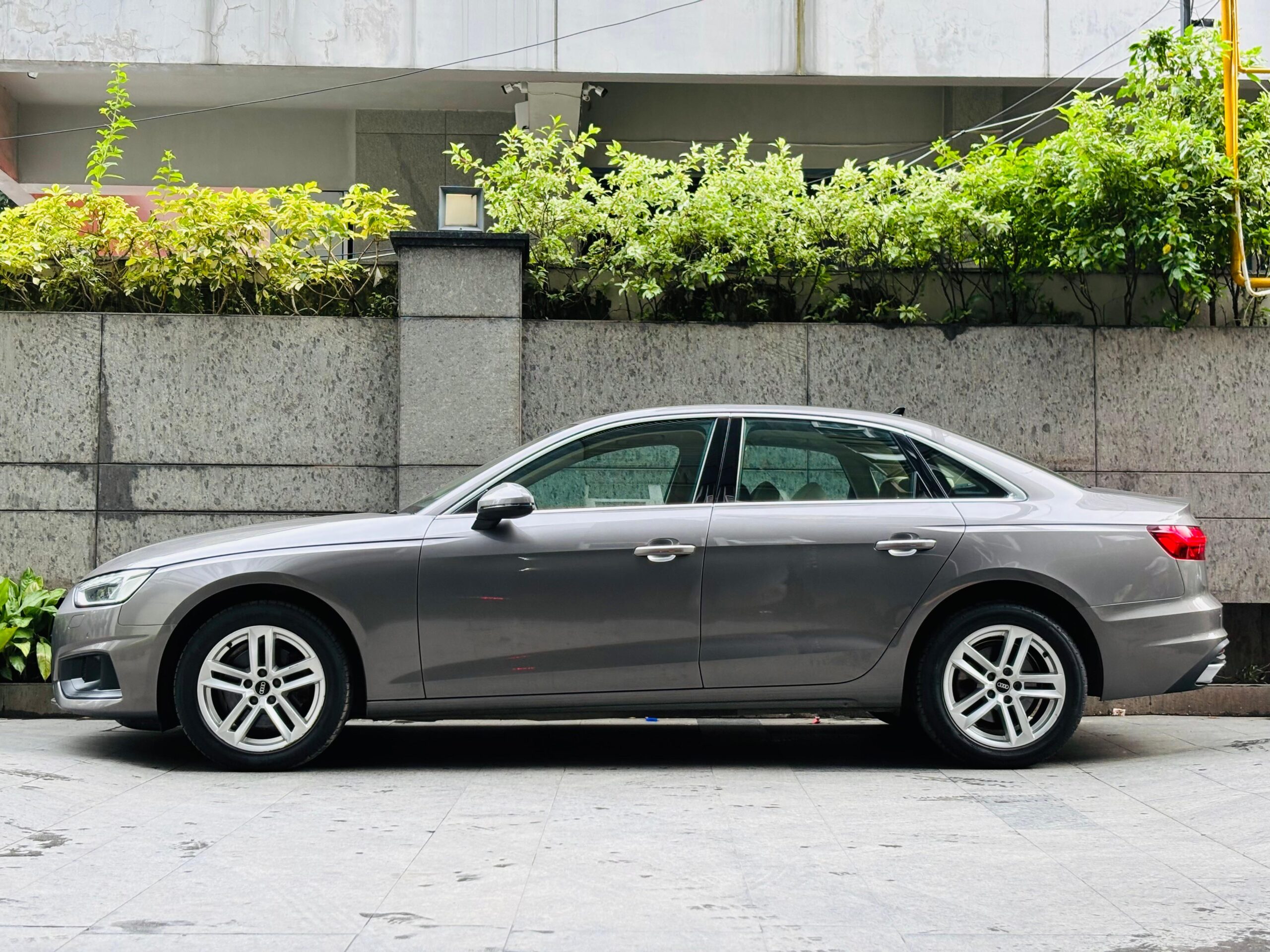 Buy Used 2022 Audi A4 40 TFSI Premium – Luxury Sedan in Great Condition