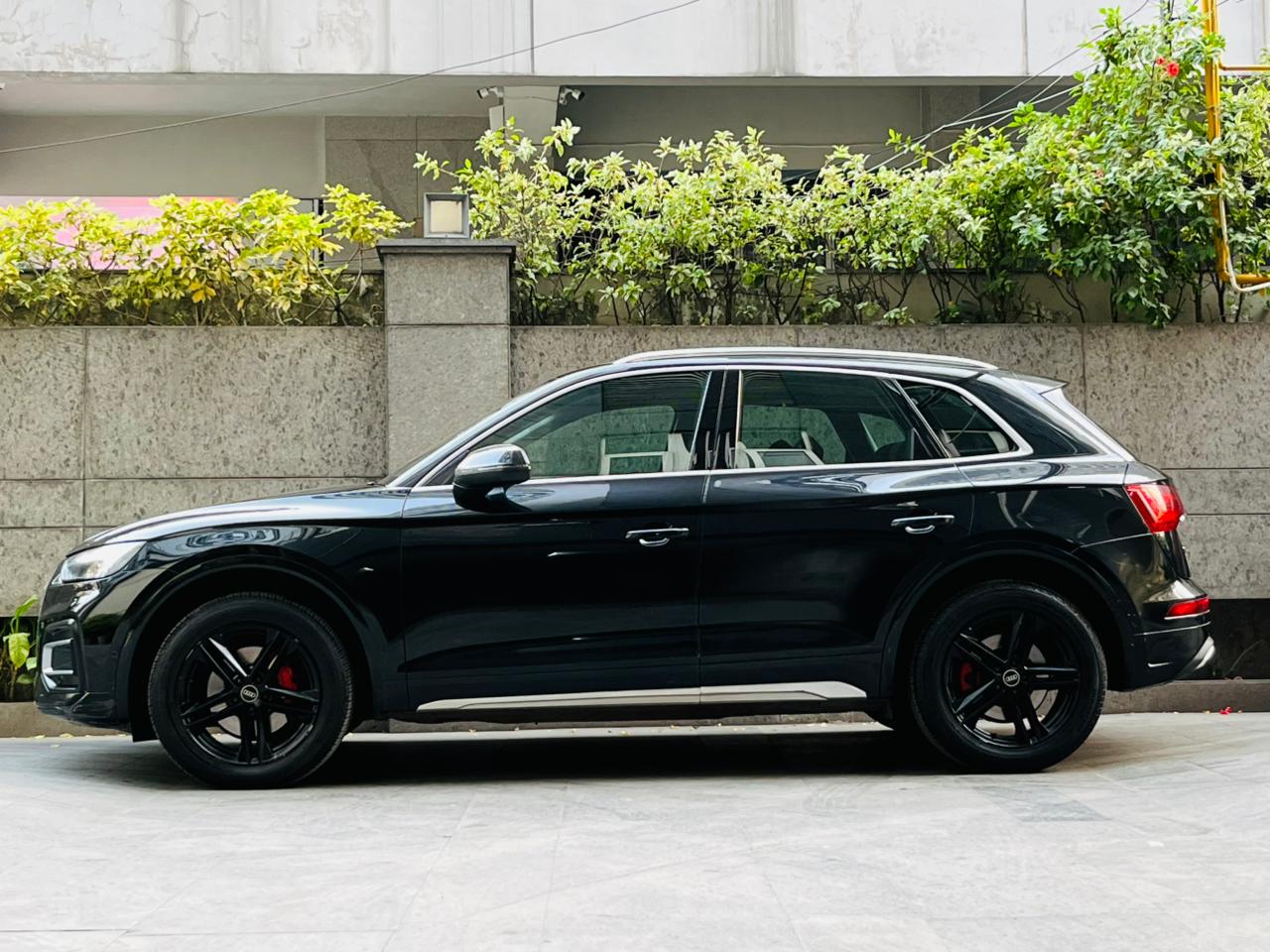 Used 2022 Audi Q5 45 TFSI Tech – Top-Class Luxury SUV