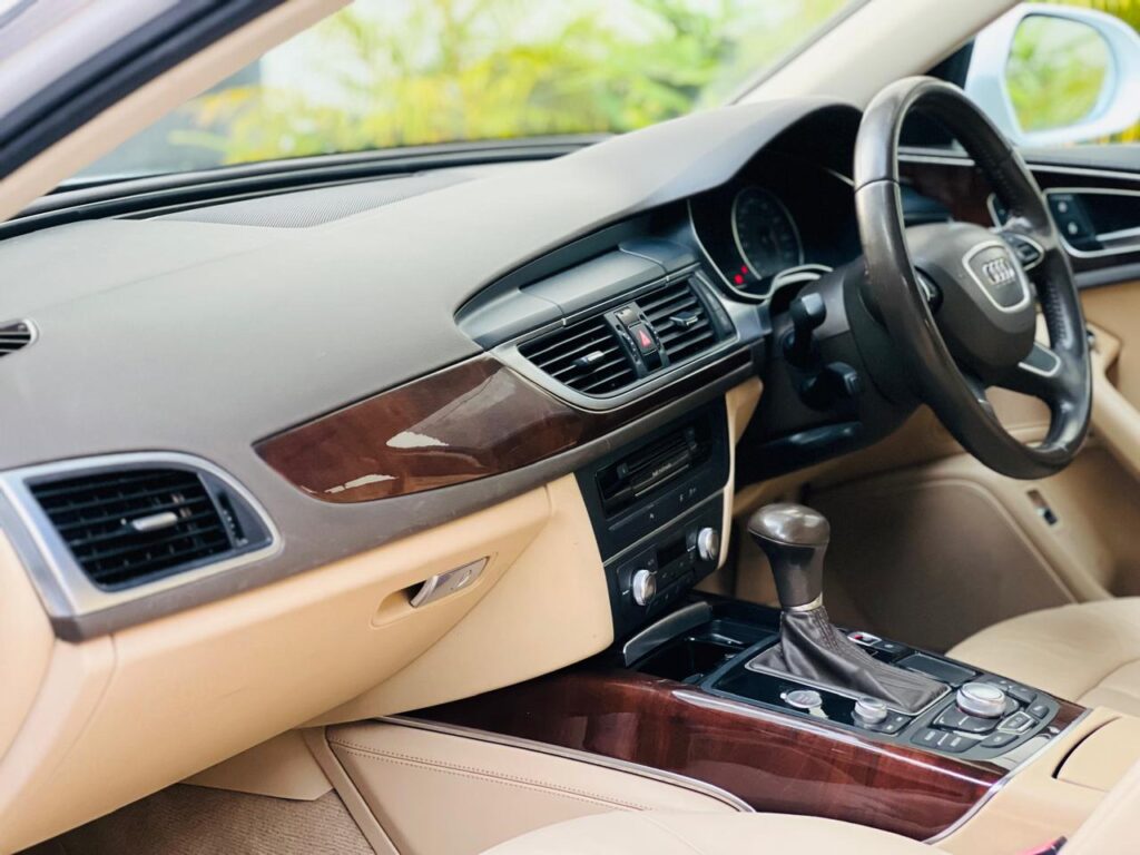 AUDI A6 35 TDI LIMOUSINE PREMIUM PLUS