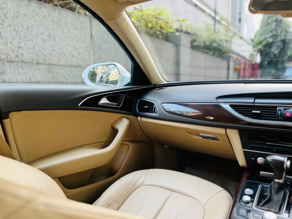 AUDI A6 35 TDI LIMOUSINE PREMIUM PLUS