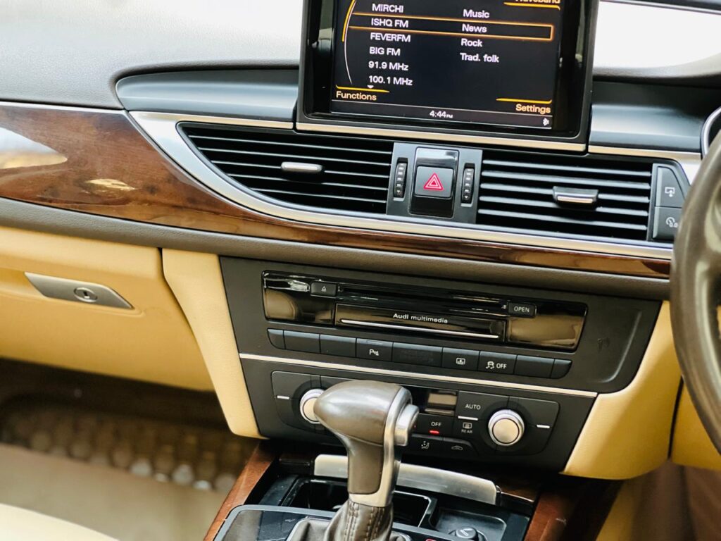 AUDI A6 35 TDI LIMOUSINE PREMIUM PLUS